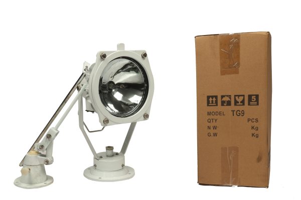 Marine Spot Light TG9 - 200W